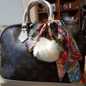 Louis Vuitton Alma